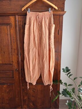 Oli & Hali Eyelet In The Field Pants